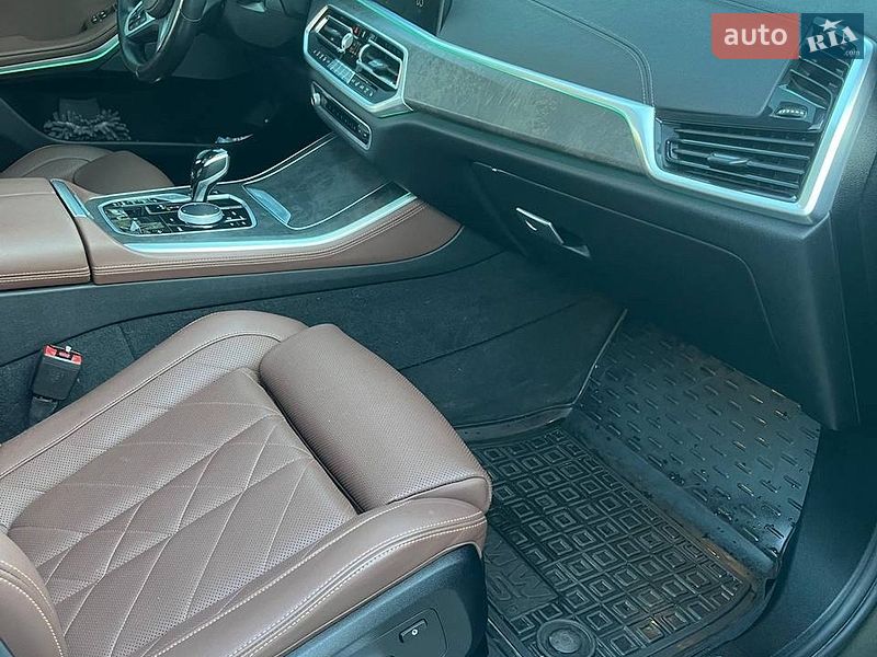 Внедорожник / Кроссовер BMW X5 2022 в Кременчуге