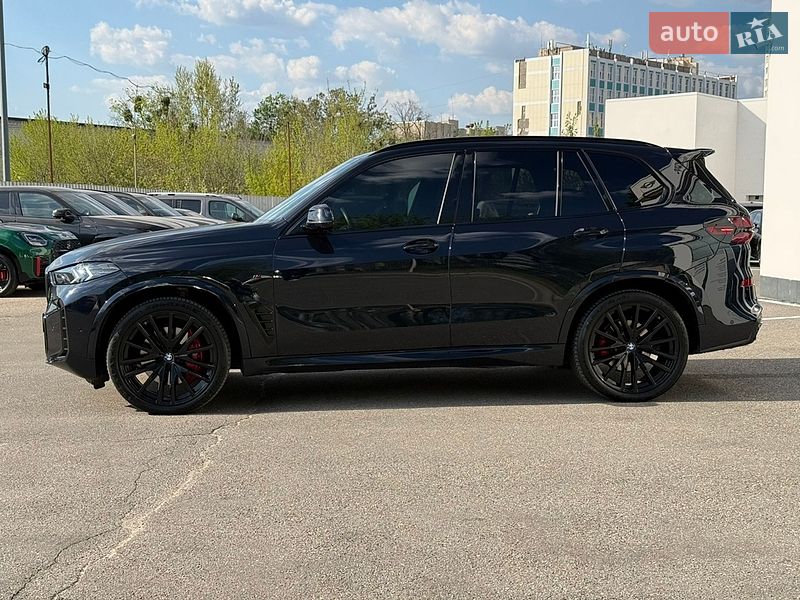 Внедорожник / Кроссовер BMW X5 2024 в Харькове