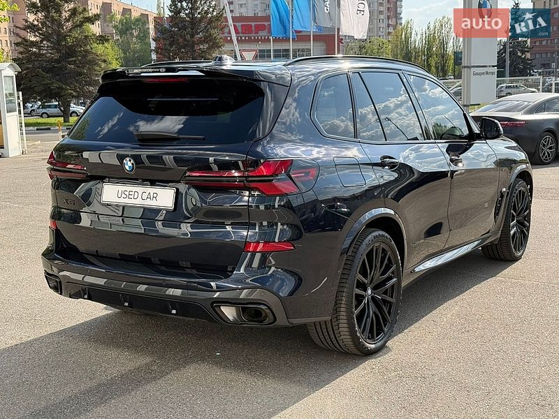 Внедорожник / Кроссовер BMW X5 2024 в Харькове
