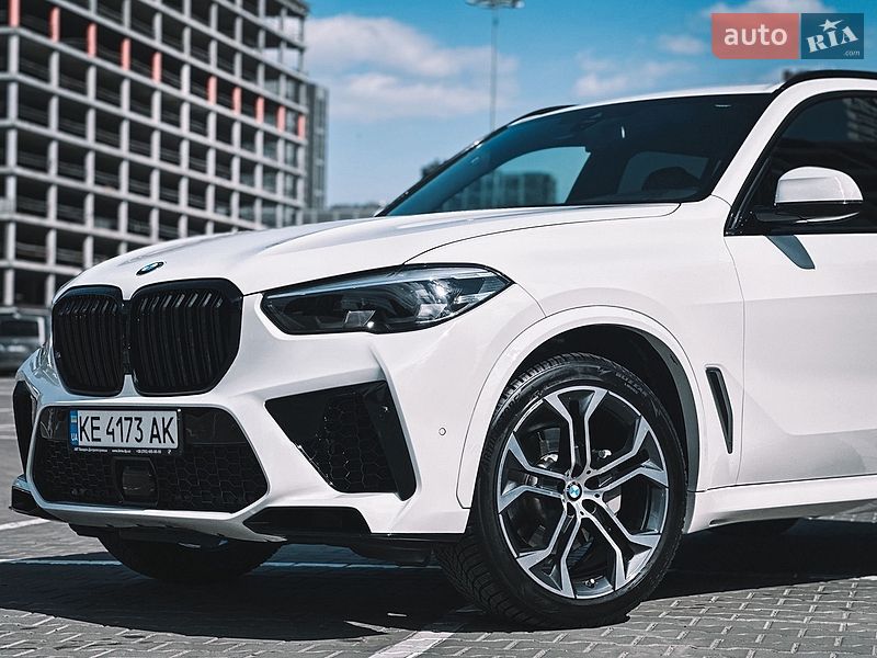 Внедорожник / Кроссовер BMW X5 2019 в Киеве