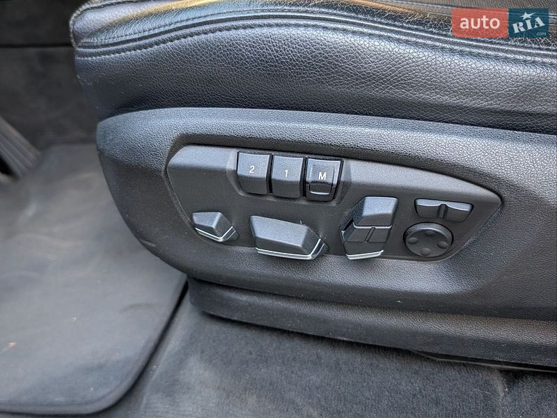 Внедорожник / Кроссовер BMW X5 2013 в Киеве