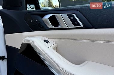 Внедорожник / Кроссовер BMW X5 2021 в Киеве