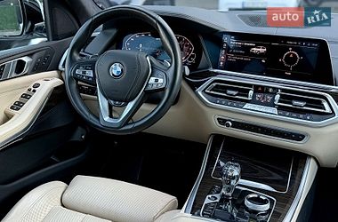 Внедорожник / Кроссовер BMW X5 2021 в Киеве