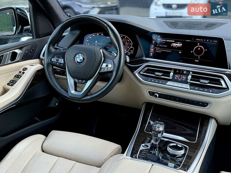 Внедорожник / Кроссовер BMW X5 2021 в Киеве