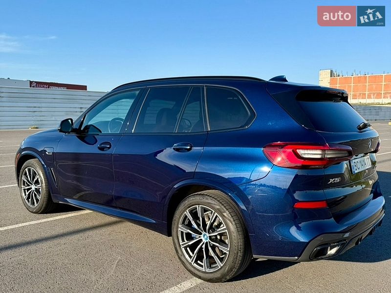 Внедорожник / Кроссовер BMW X5 2022 в Львове