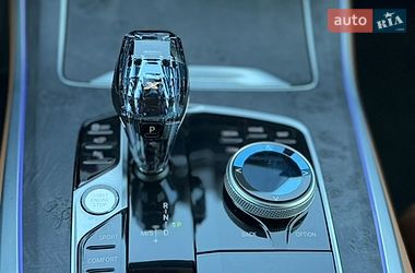 Внедорожник / Кроссовер BMW X5 2022 в Киеве