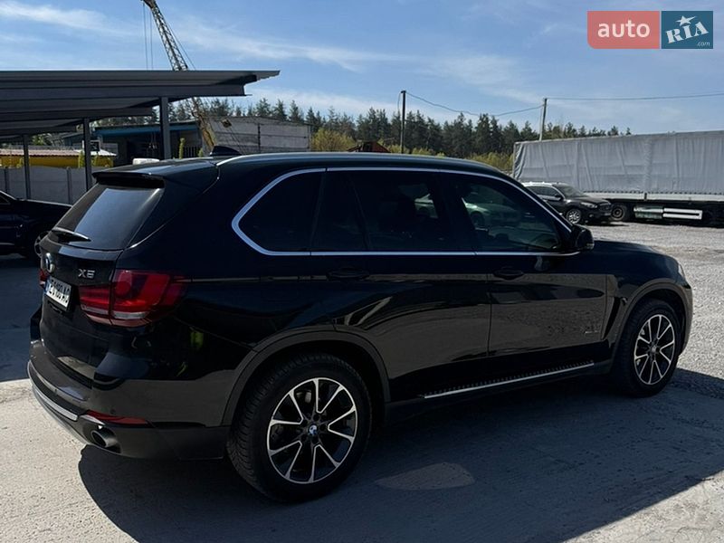 Внедорожник / Кроссовер BMW X5 2015 в Каменском