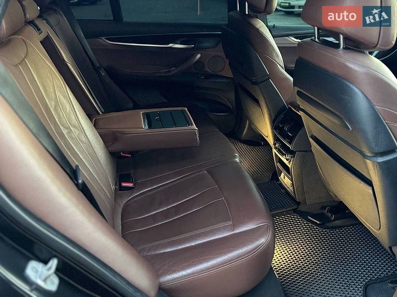 Внедорожник / Кроссовер BMW X5 2015 в Днепре