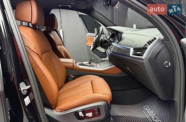 Внедорожник / Кроссовер BMW X5 2021 в Киеве