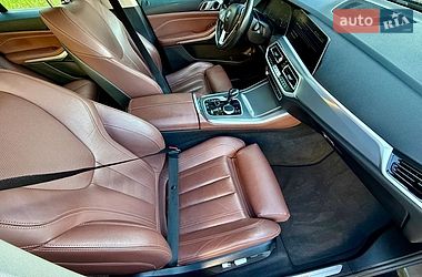 Внедорожник / Кроссовер BMW X5 2021 в Ровно