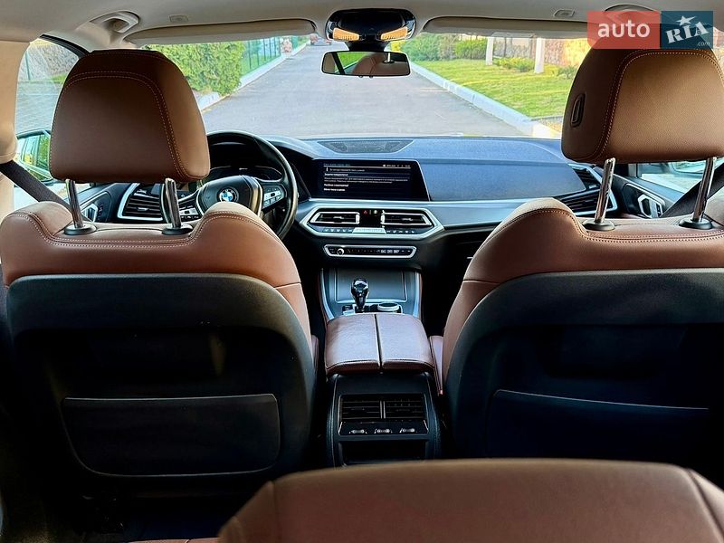 Внедорожник / Кроссовер BMW X5 2021 в Ровно