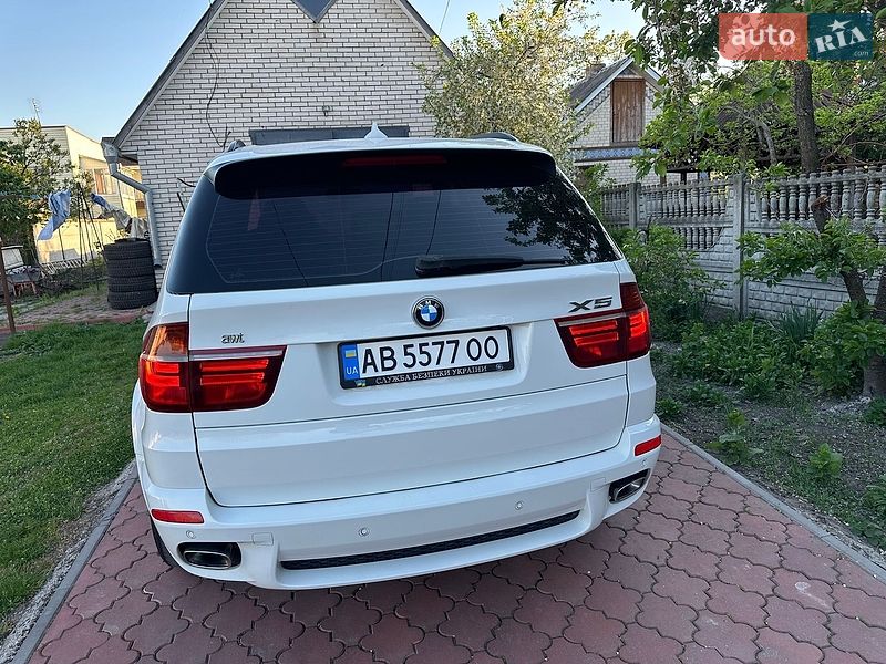 Внедорожник / Кроссовер BMW X5 2011 в Виннице