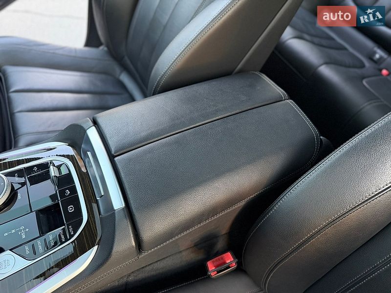 Внедорожник / Кроссовер BMW X5 2020 в Харькове