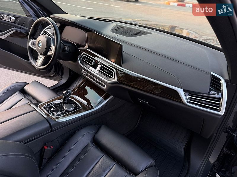 Внедорожник / Кроссовер BMW X5 2020 в Харькове