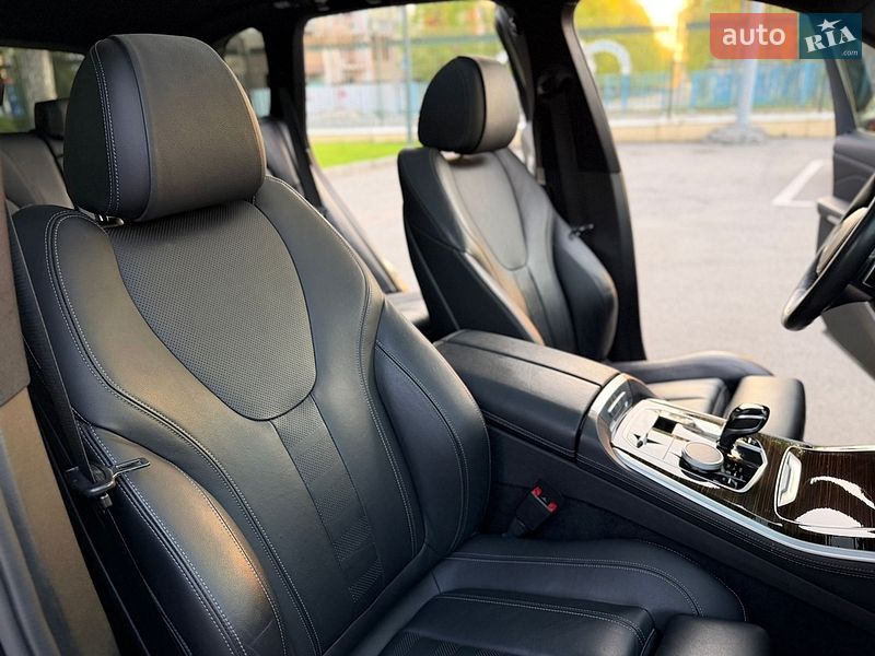 Внедорожник / Кроссовер BMW X5 2020 в Харькове