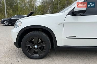 Внедорожник / Кроссовер BMW X5 2010 в Звягеле