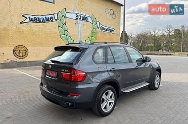 Внедорожник / Кроссовер BMW X5 2012 в Луцке