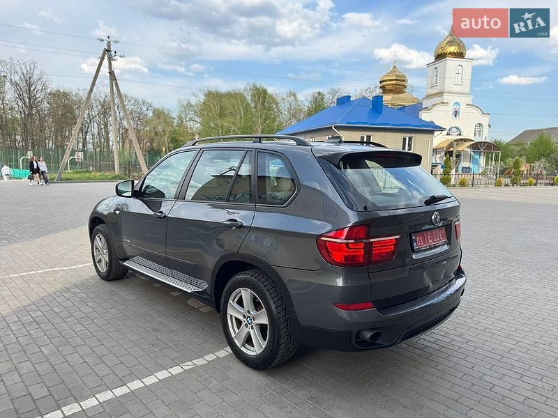 Внедорожник / Кроссовер BMW X5 2012 в Луцке