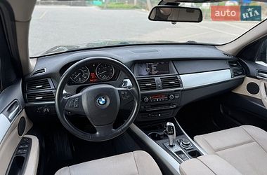 Внедорожник / Кроссовер BMW X5 2012 в Луцке