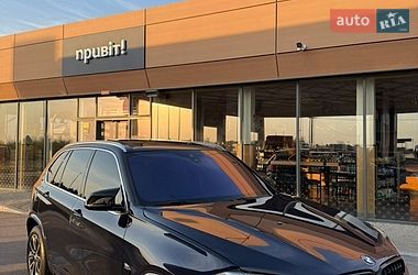 Внедорожник / Кроссовер BMW X5 2017 в Днепре