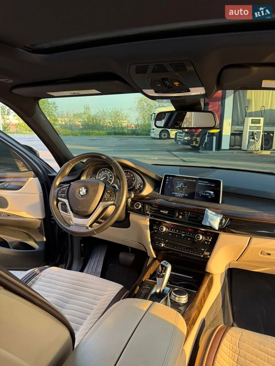 2017 BMW X5 - мініатюра 30