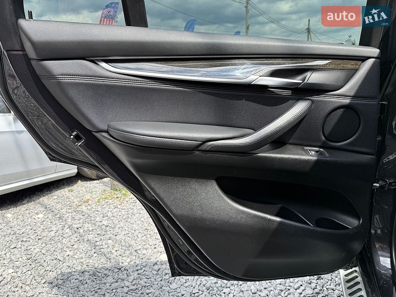 Внедорожник / Кроссовер BMW X5 2015 в Стрые