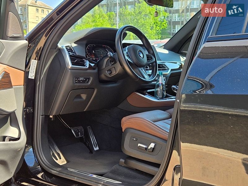 Внедорожник / Кроссовер BMW X5 2021 в Киеве