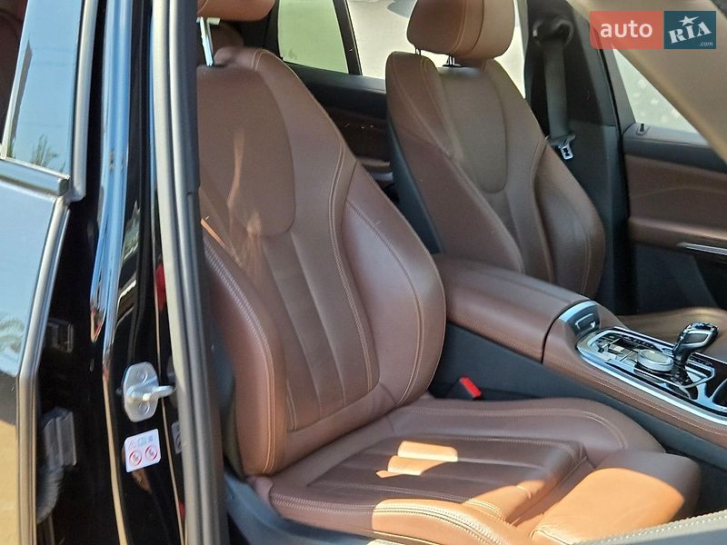 Внедорожник / Кроссовер BMW X5 2021 в Киеве