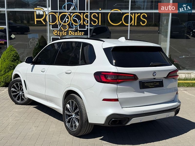Внедорожник / Кроссовер BMW X5 2020 в Одессе