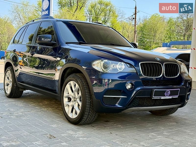 Внедорожник / Кроссовер BMW X5 2010 в Днепре