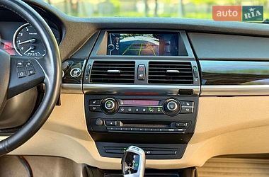 Внедорожник / Кроссовер BMW X5 2010 в Днепре