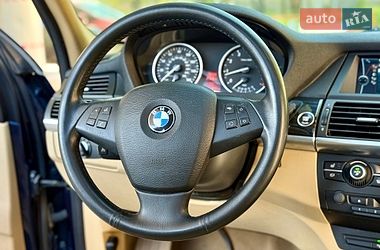 Внедорожник / Кроссовер BMW X5 2010 в Днепре