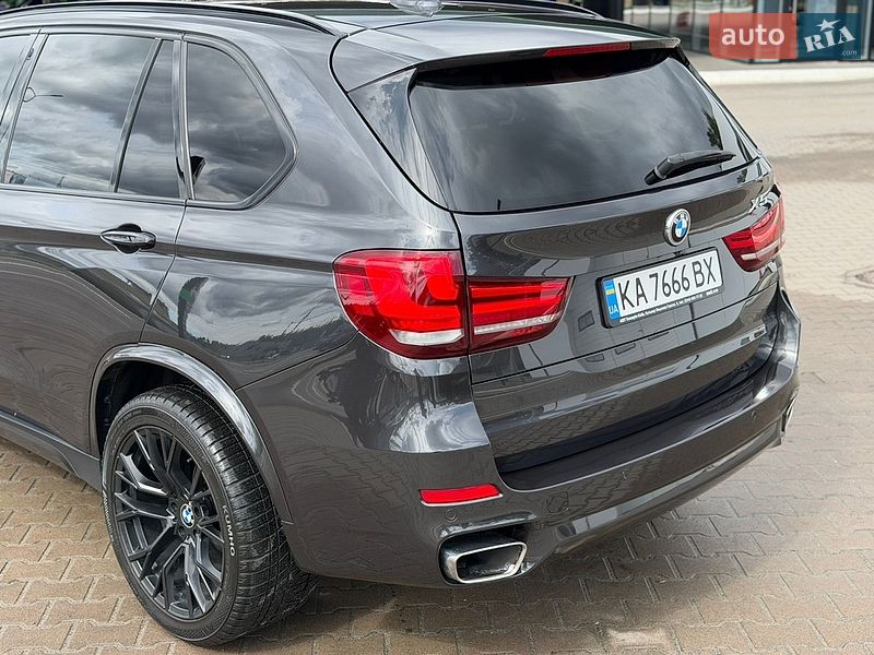 Внедорожник / Кроссовер BMW X5 2016 в Киеве