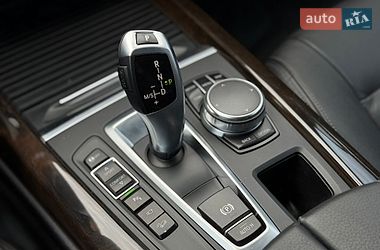 Внедорожник / Кроссовер BMW X5 2016 в Киеве
