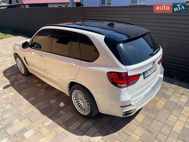 Внедорожник / Кроссовер BMW X5 2014 в Сарнах