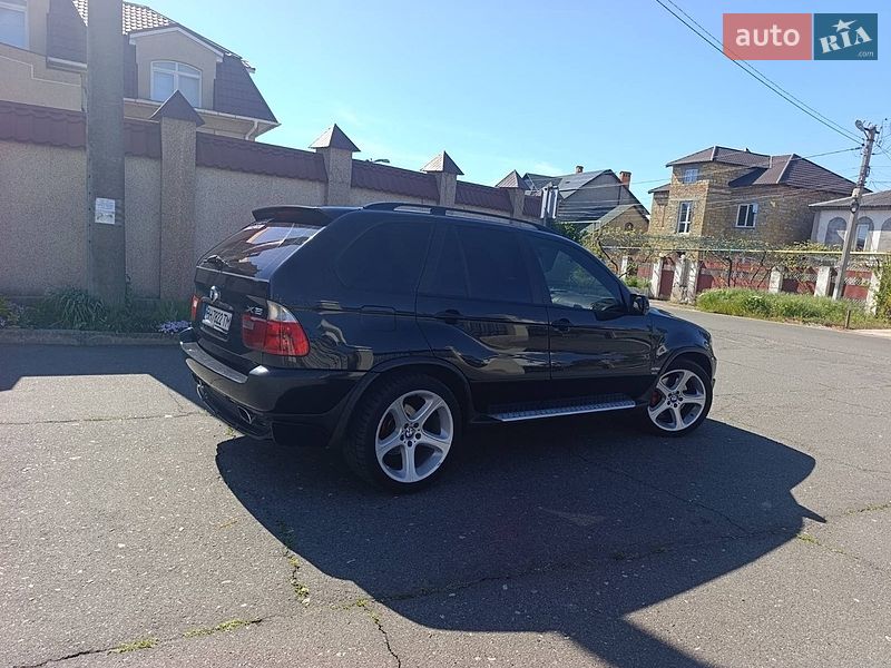 Внедорожник / Кроссовер BMW X5 2005 в Одессе