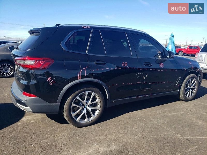 Внедорожник / Кроссовер BMW X5 2019 в Львове