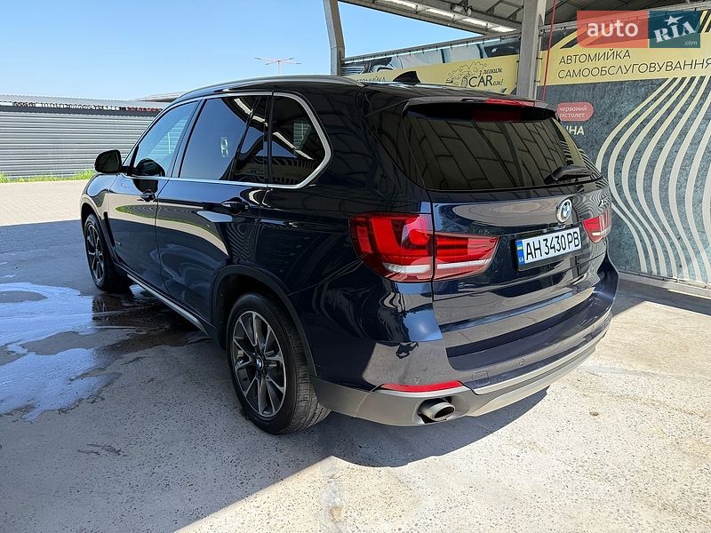 Внедорожник / Кроссовер BMW X5 2014 в Ирпене