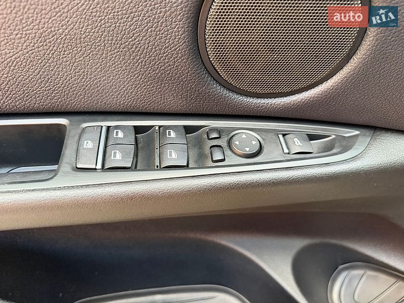 Внедорожник / Кроссовер BMW X5 2015 в Тернополе