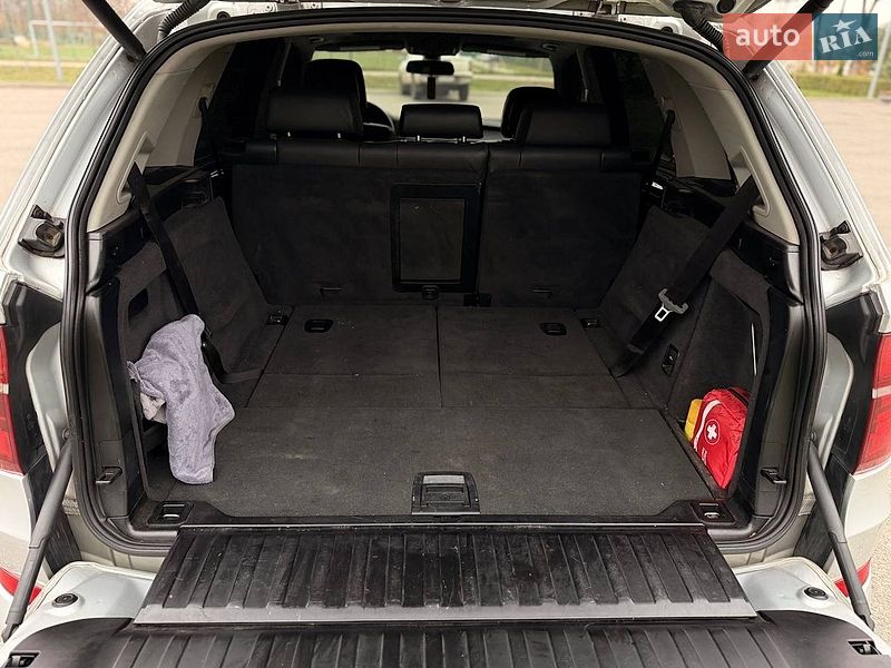 Внедорожник / Кроссовер BMW X5 2012 в Днепре