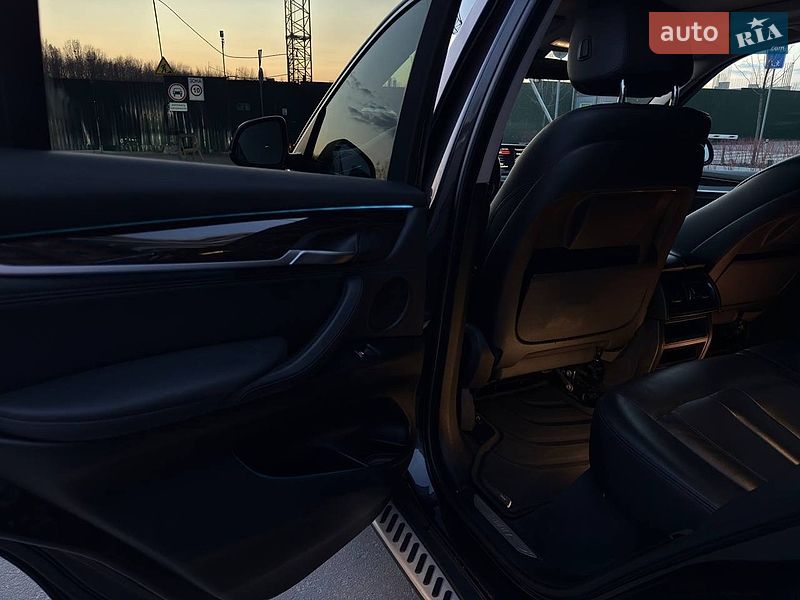 Внедорожник / Кроссовер BMW X5 2014 в Киеве