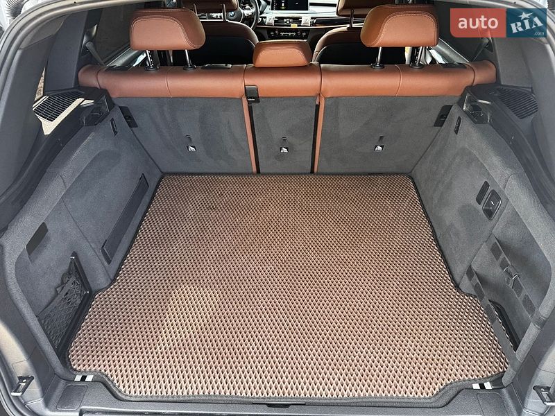 Внедорожник / Кроссовер BMW X5 2018 в Киеве