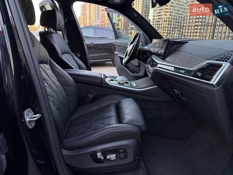 Внедорожник / Кроссовер BMW X5 2023 в Киеве