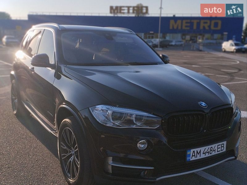 Внедорожник / Кроссовер BMW X5 2015 в Житомире