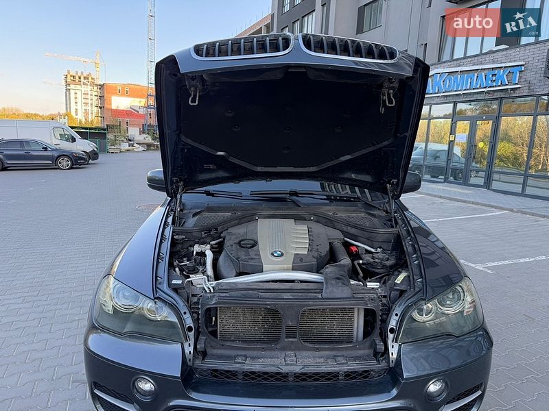 Внедорожник / Кроссовер BMW X5 2012 в Хмельницком