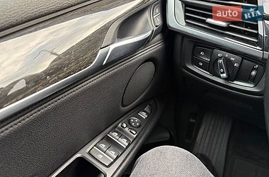 Внедорожник / Кроссовер BMW X5 2016 в Луцке
