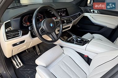 Внедорожник / Кроссовер BMW X5 2019 в Надворной