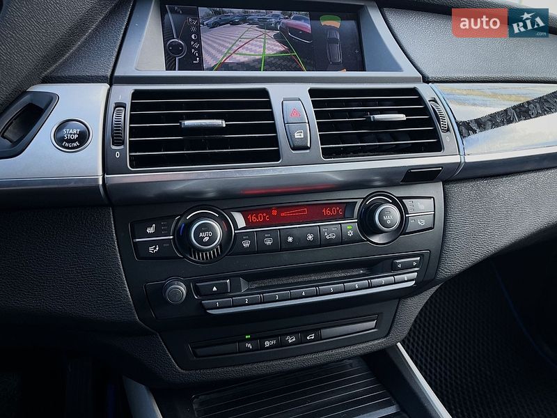 Внедорожник / Кроссовер BMW X5 2010 в Николаеве