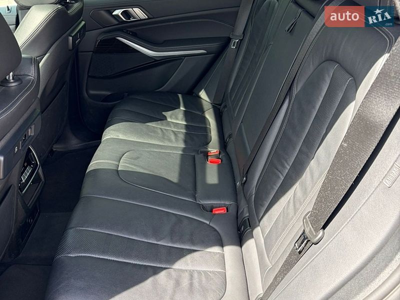 Внедорожник / Кроссовер BMW X5 2020 в Киеве