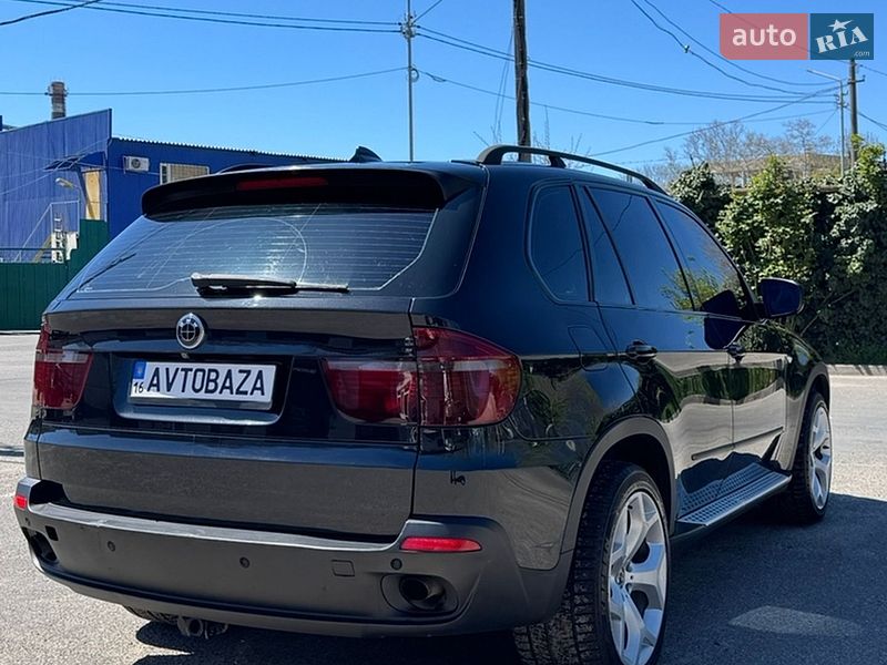Внедорожник / Кроссовер BMW X5 2008 в Черноморске